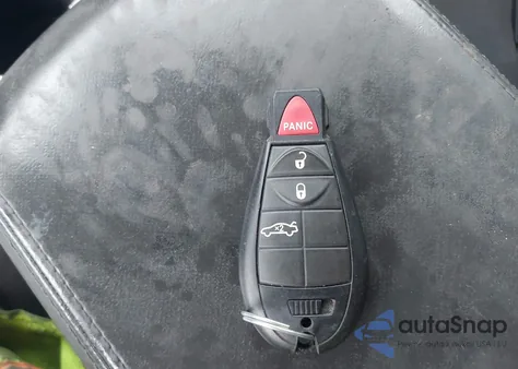 2008 Chrysler 300 Touring z USA, uszkodzony, nr VIN 2C3KA53GX8H164637